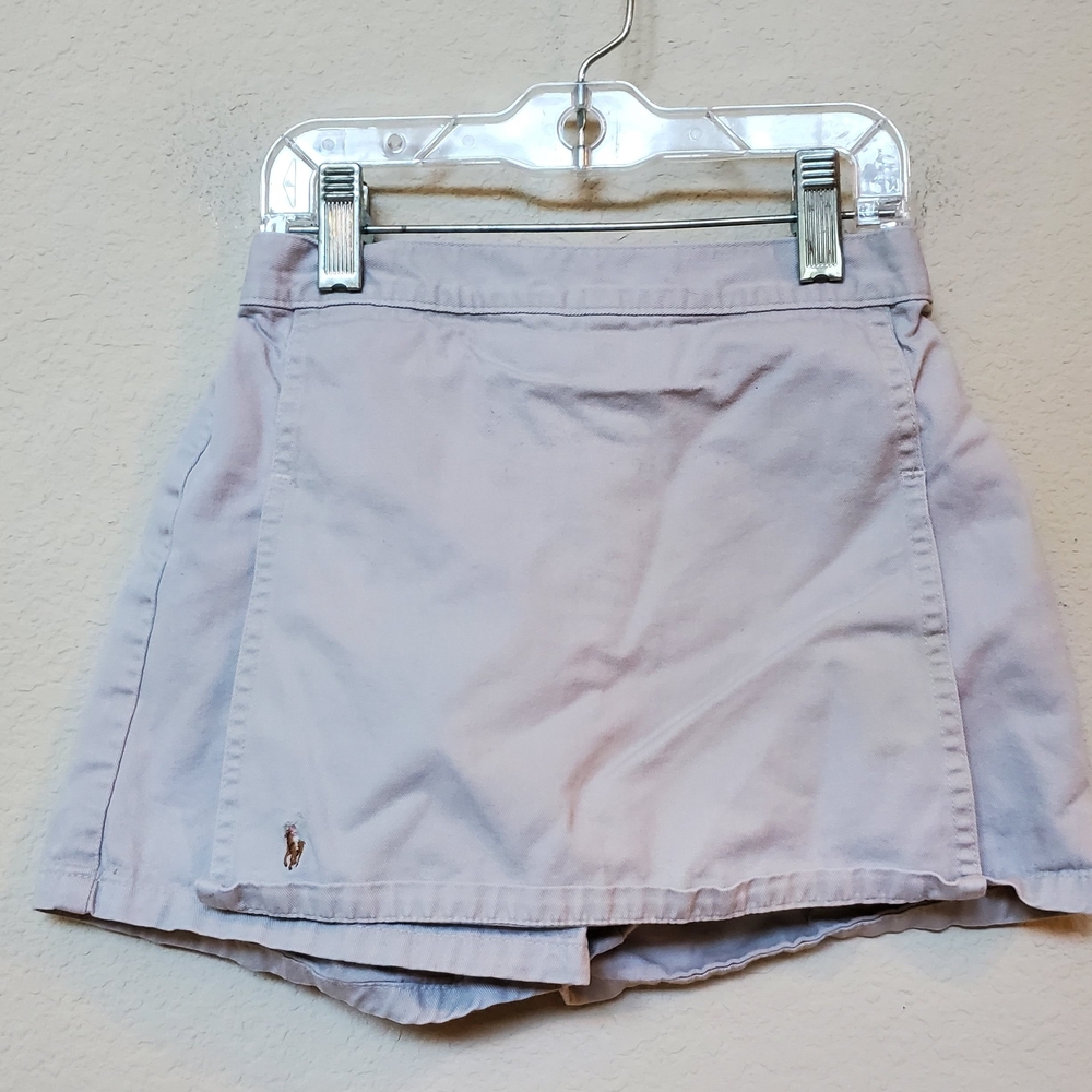 Ralph Lauren Light Tan Shorts With Skirt Flap. Size 5